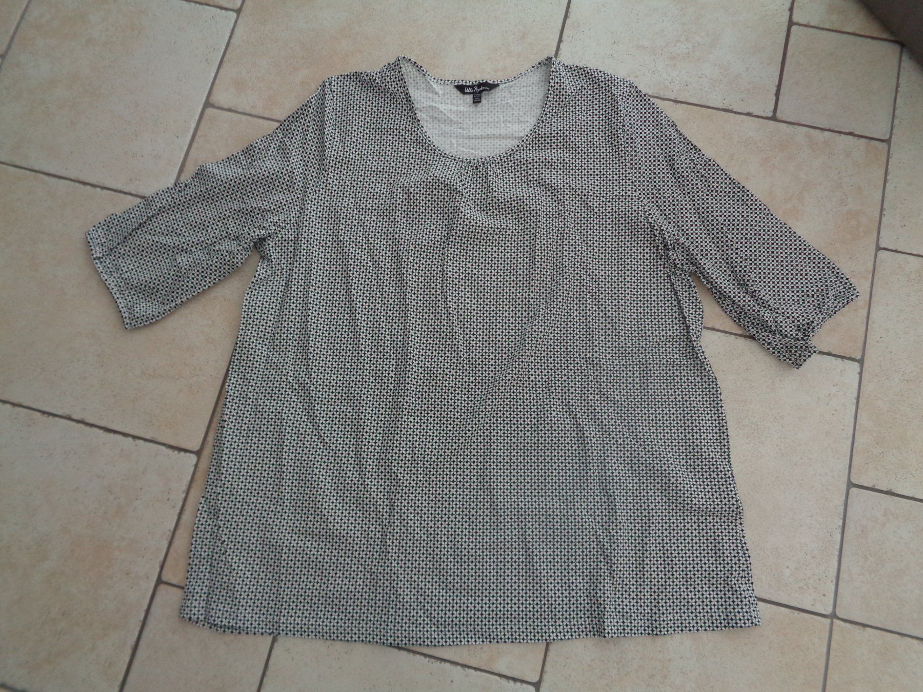Maglioni & Felpe: Sweatshirt   Ulla Popken   Grösse 50/52 – Usato da Kreuzlingen venduto da Robi-2003