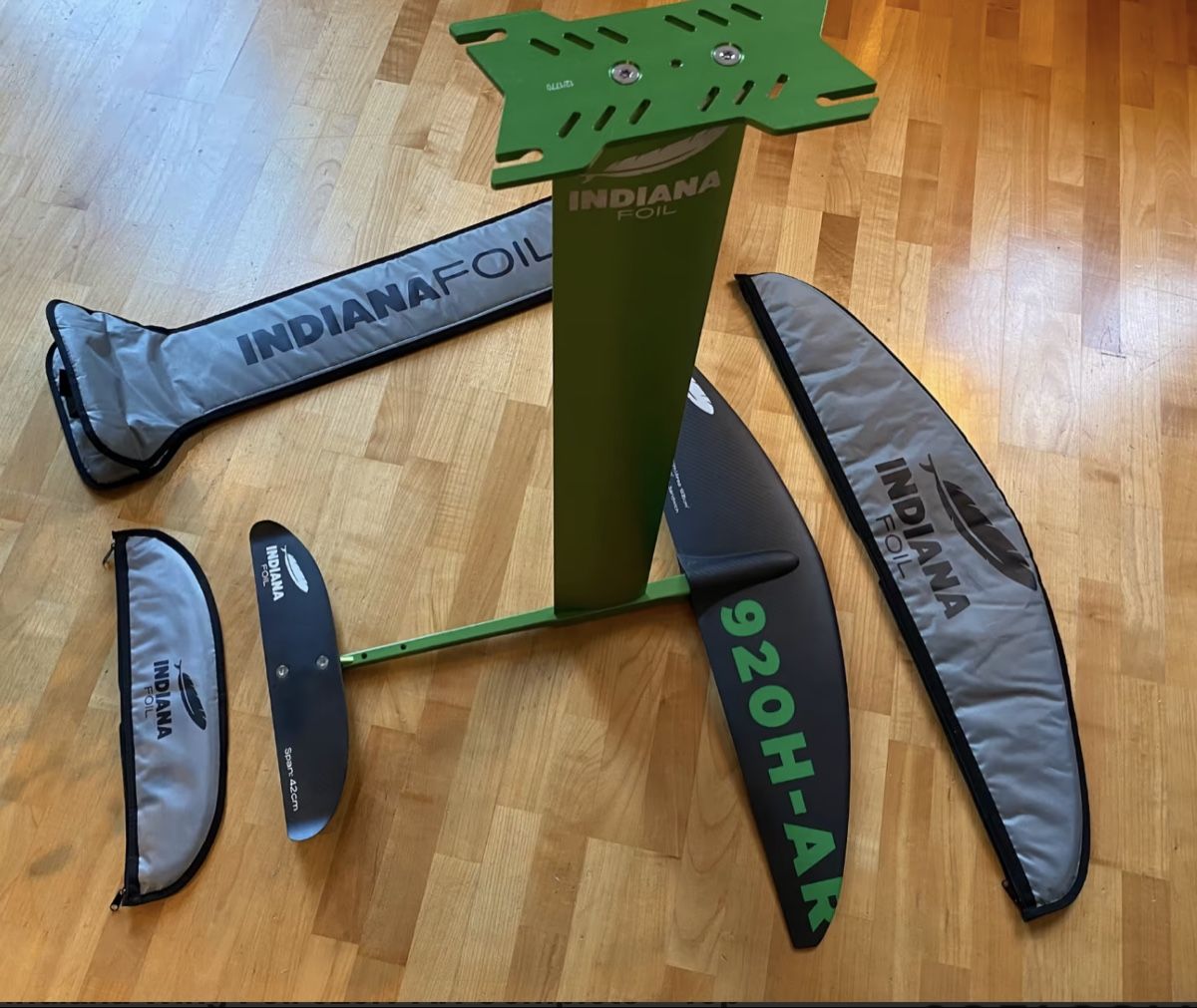 Aquilone: FOIL SET 920H-AR CARBON FIBER – Nuovo (secondo la descrizione) da Horgen venduto da car_tx5t