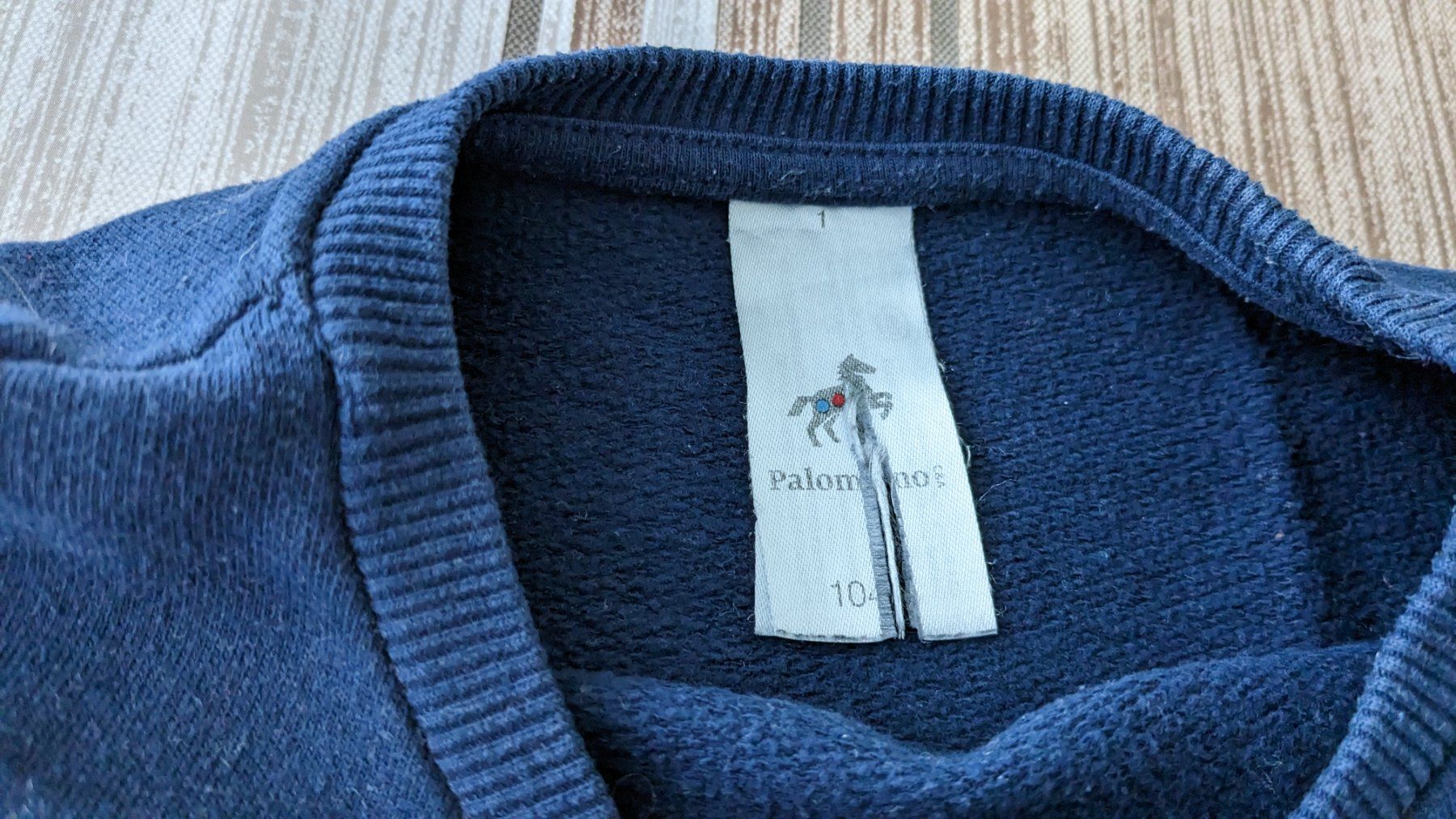 Pullover & Sweatshirts: Süsser, dickerer Pullover - mit bunten Steinchen - 98/104 – Gebraucht aus Staufen von Fleby84 3