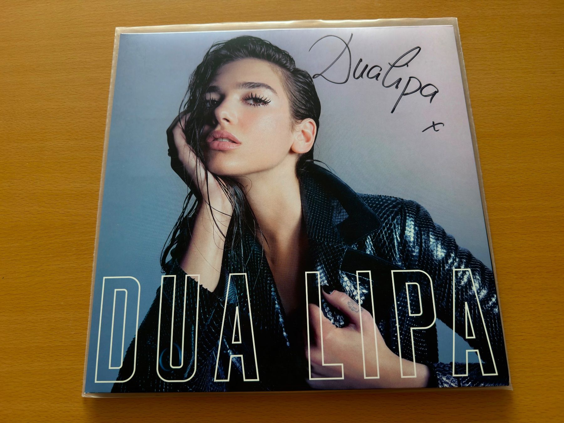 Vinyles: Dua Lipa Vinyl Signed / Signiert – D'occasion à Niederglatt ZH par Expatriate