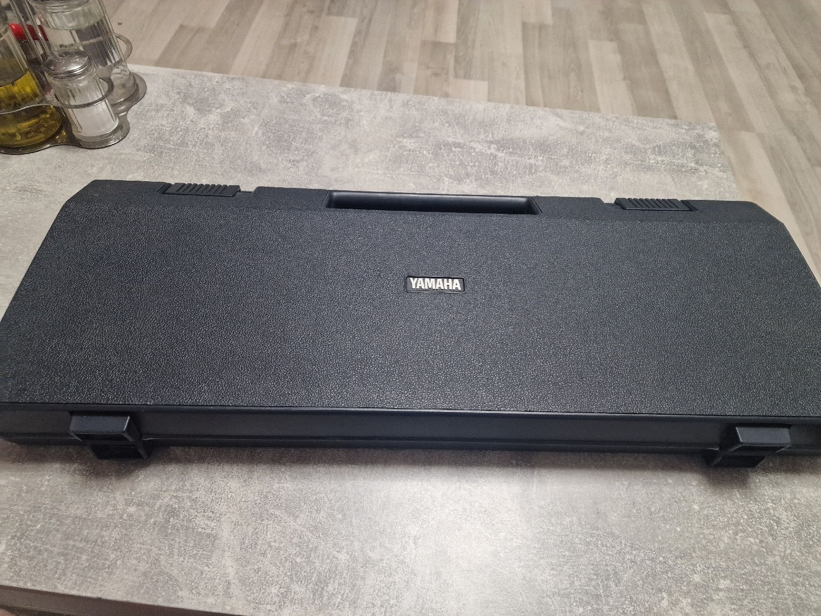 Yamaha Strumenti musicali: Yamaha PortaSound PC-100 Keyboard – Usato da Herzogenbuchsee venduto da ioa_zcm6 2