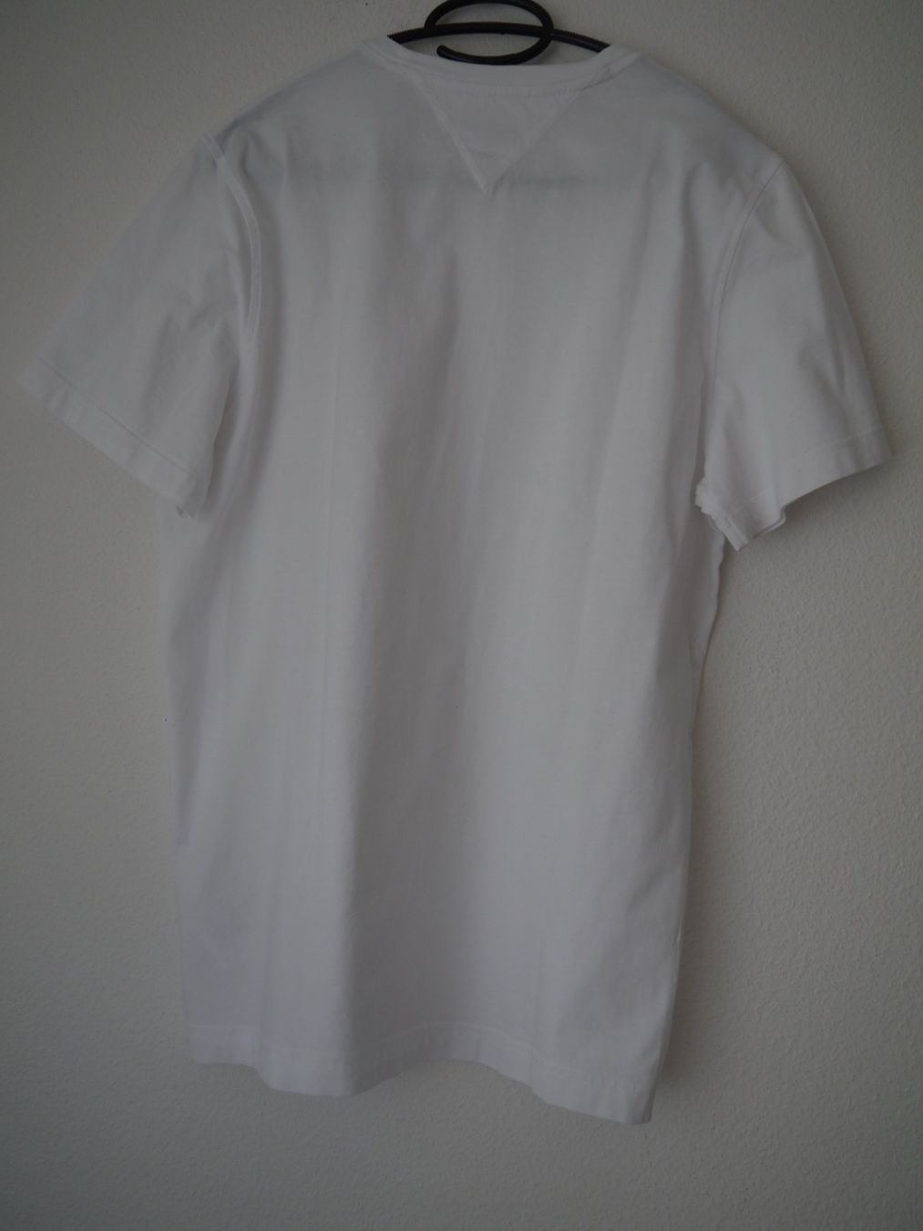 Tommy Hilfiger T-shirt: TOMMY Jeans T-Shirt – Usato da Hagendorn venduto da Blaf 3