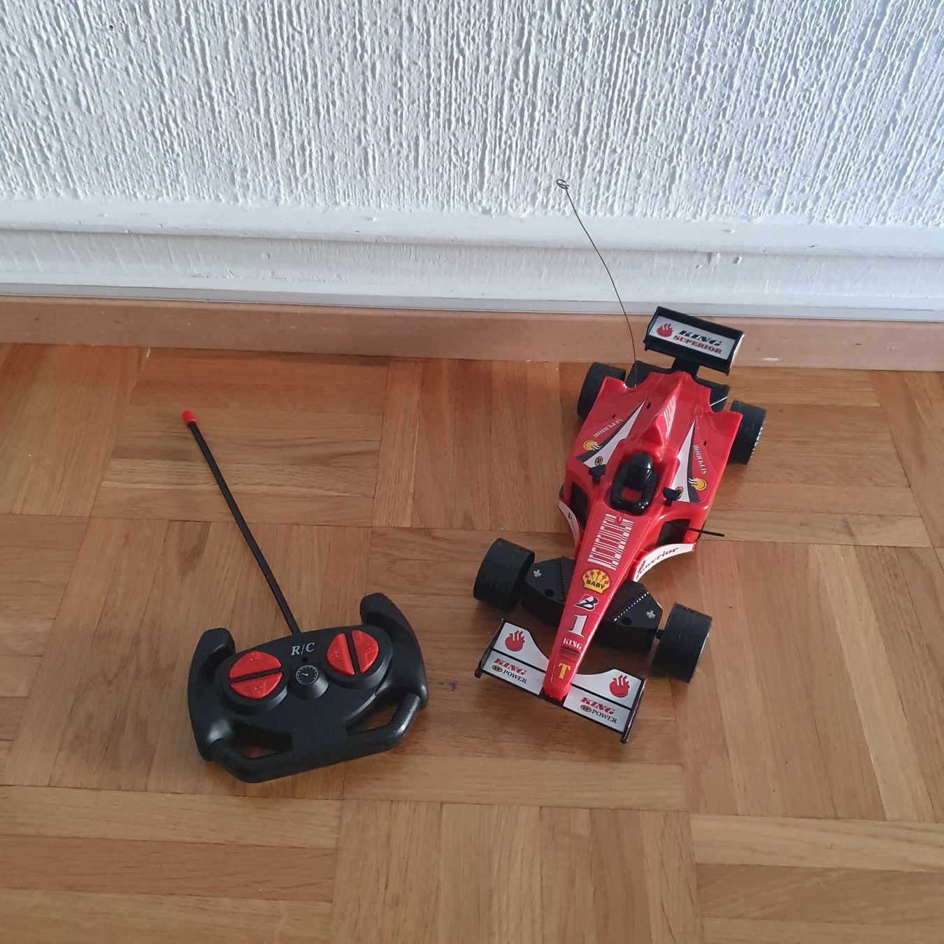 Modellini d'auto: Voiture fomula 1 télécommandé – Usato da Prilly venduto da RoDyRe 2