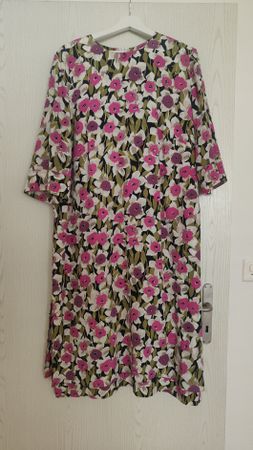 Sommerkleid von Madame Zürich 100% Seide Floral Gr 48