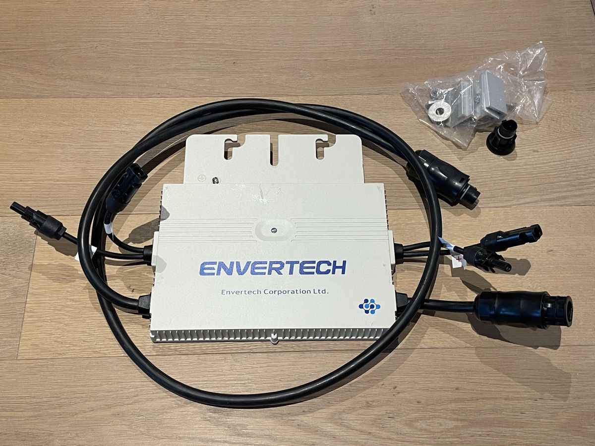 Inverter: Envertech EVT560, Mikrowechselrichter 560W – Usato da Gelterfingen venduto da Lalaith81