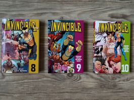 Comic Invincible Band 8, 9, 10 guter Zustand