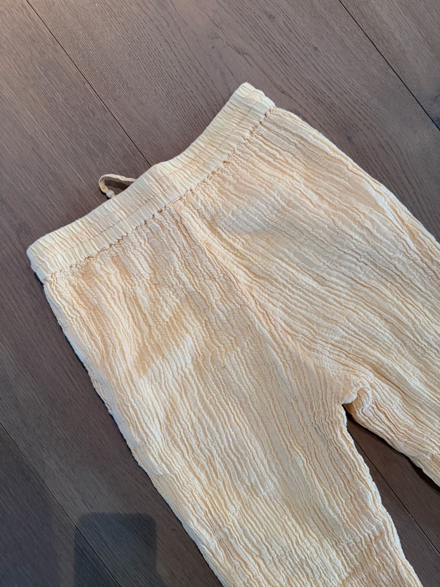 Pantaloni: Yellow Summer Pants – Usato da Zürich venduto da P_Lipinski_21 3