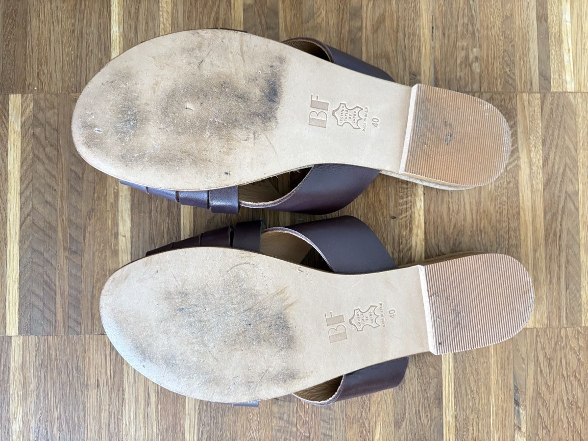 Scarpe da donna: BF Sandalen 40 – Usato da Basel venduto da Gumpesel1 1