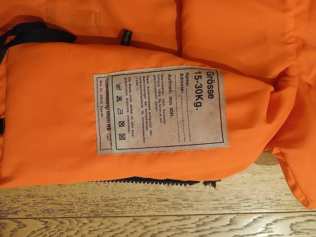 Giubbotti di salvataggio: Giubbotto salvataggio bambino – Usato da Pregassona venduto da mar_2kwz 1