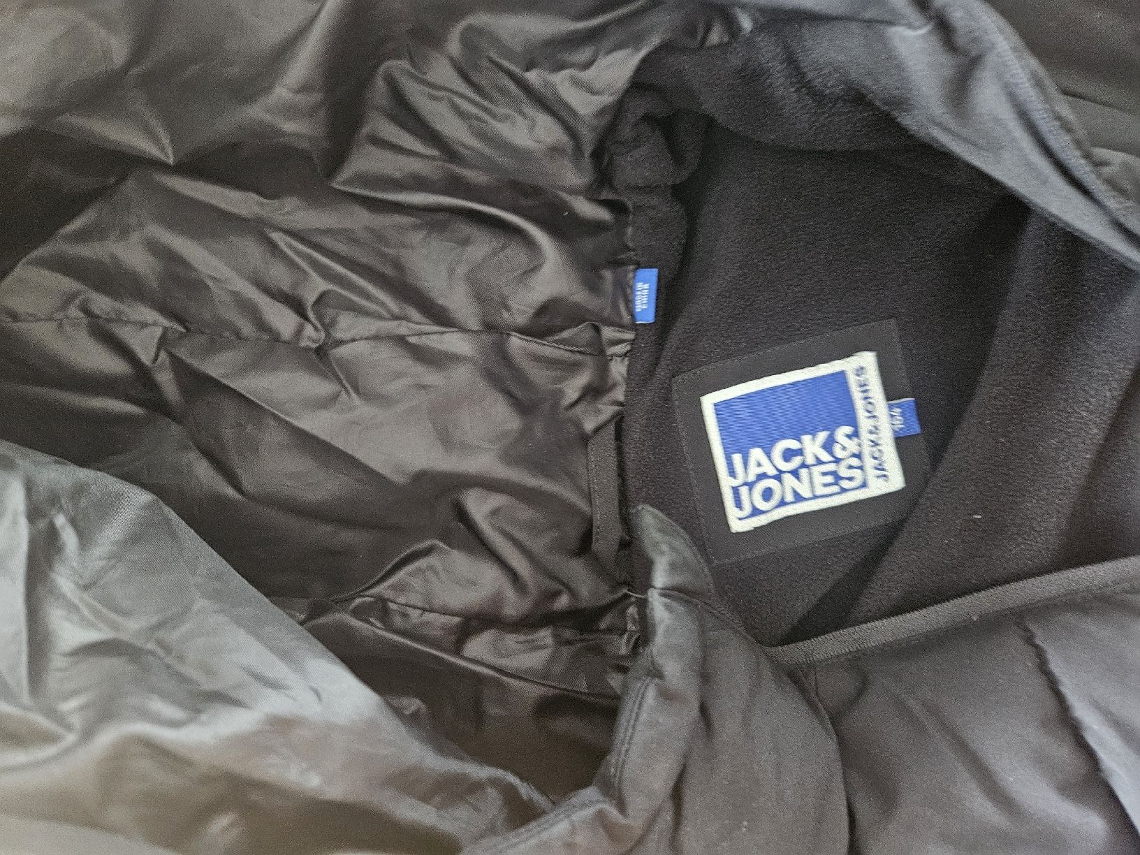 Jack & Jones Vestes & Manteaux: Pufferjacke Winterjacke Jack&Jones – D'occasion à Rorschacherberg par Oberhaupt79 1