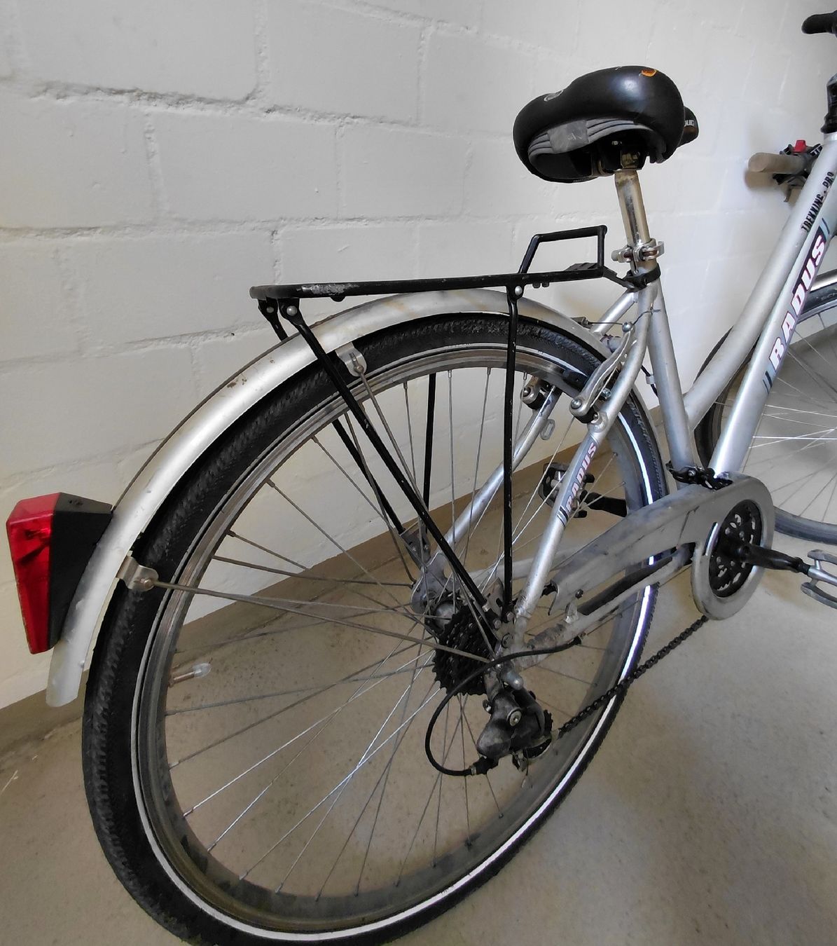 Vélos: Bici da trekking RADON argento usata – D'occasion à Dietikon par san_m896 2