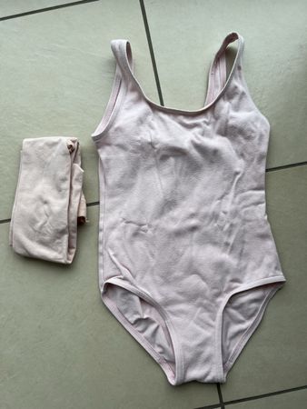 Hellrosa Ballet tutu, gr. 122. Für 6-7 Jahre.