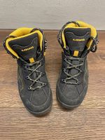Gut erhaltene Wanderschuhe von Lowa in Gr. 33