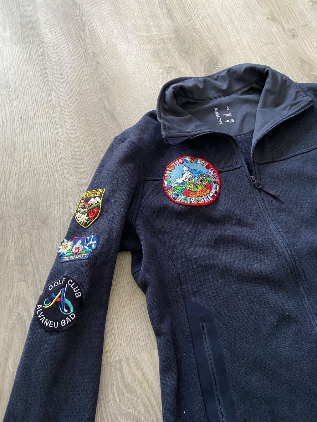 Arcteryx Jacken: arc'teryx cardigan Taille L-M – Gebraucht aus Montreux von Perledor 4
