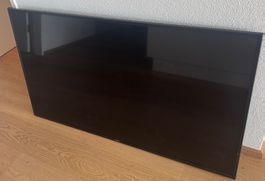 Samsung TV 55‘‘ MU6170 mit Wandhalterung