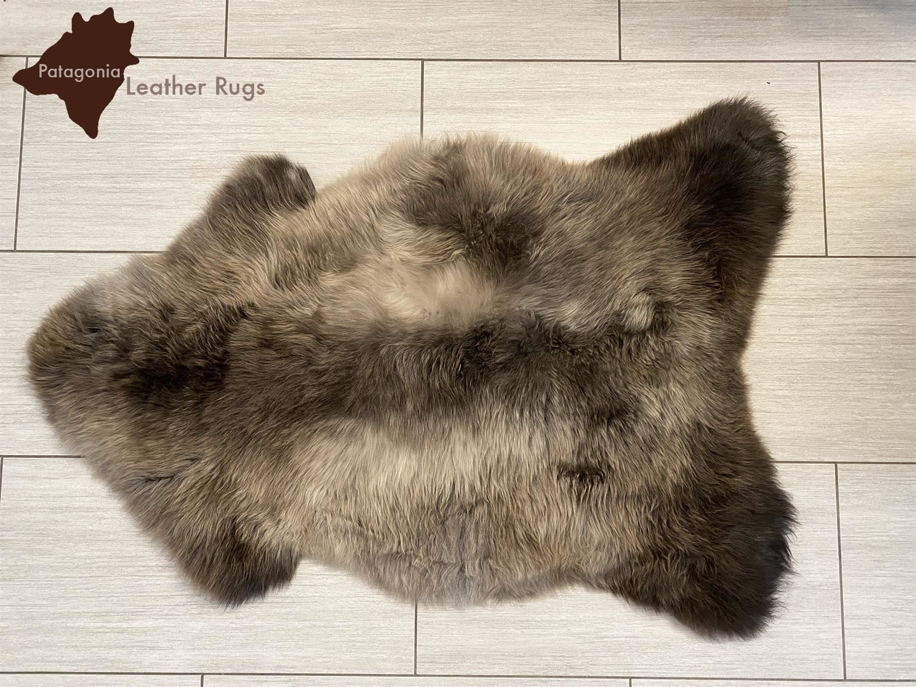 Teppiche: Lammfell Teppich – Neu und originalverpackt aus Arbedo von patagonialeatherrugs 1
