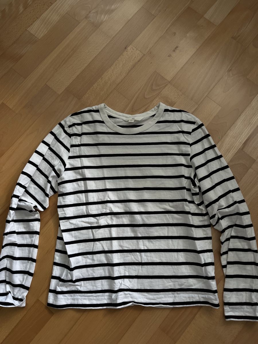 H&M Pulls & Sweat-shirts: longsleeve gestreift – Neuf (Voir description) à Zuzwil SG par dieschnellemichelle