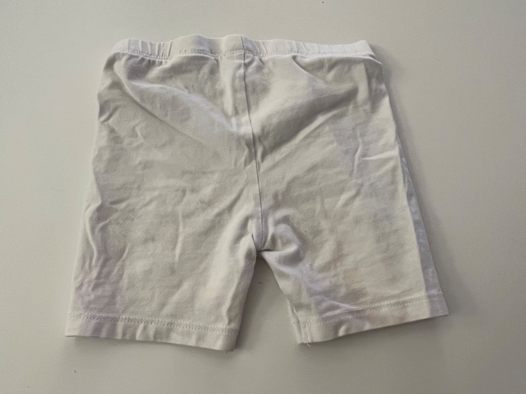 Hosen: Shorts Gr. 86 – Gebraucht aus Thun von Siladi 1