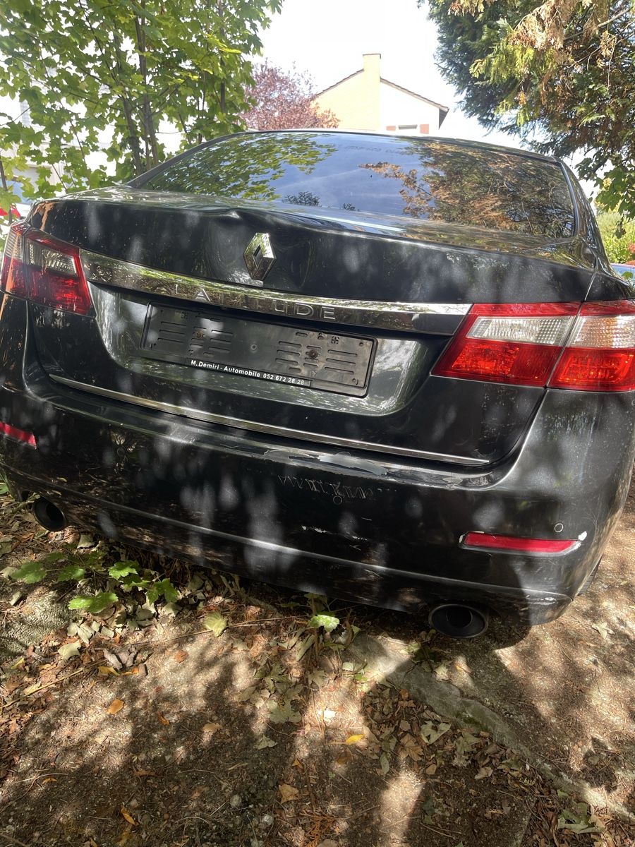 Renault Autos: Renault latitude – Defekt aus Pratteln von yak_nz5g 4