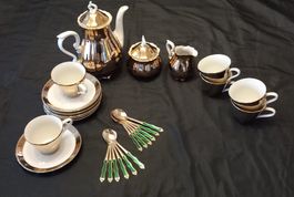 SCHMUCKES ESPRESSOSERVICE FÜR 6 PERS