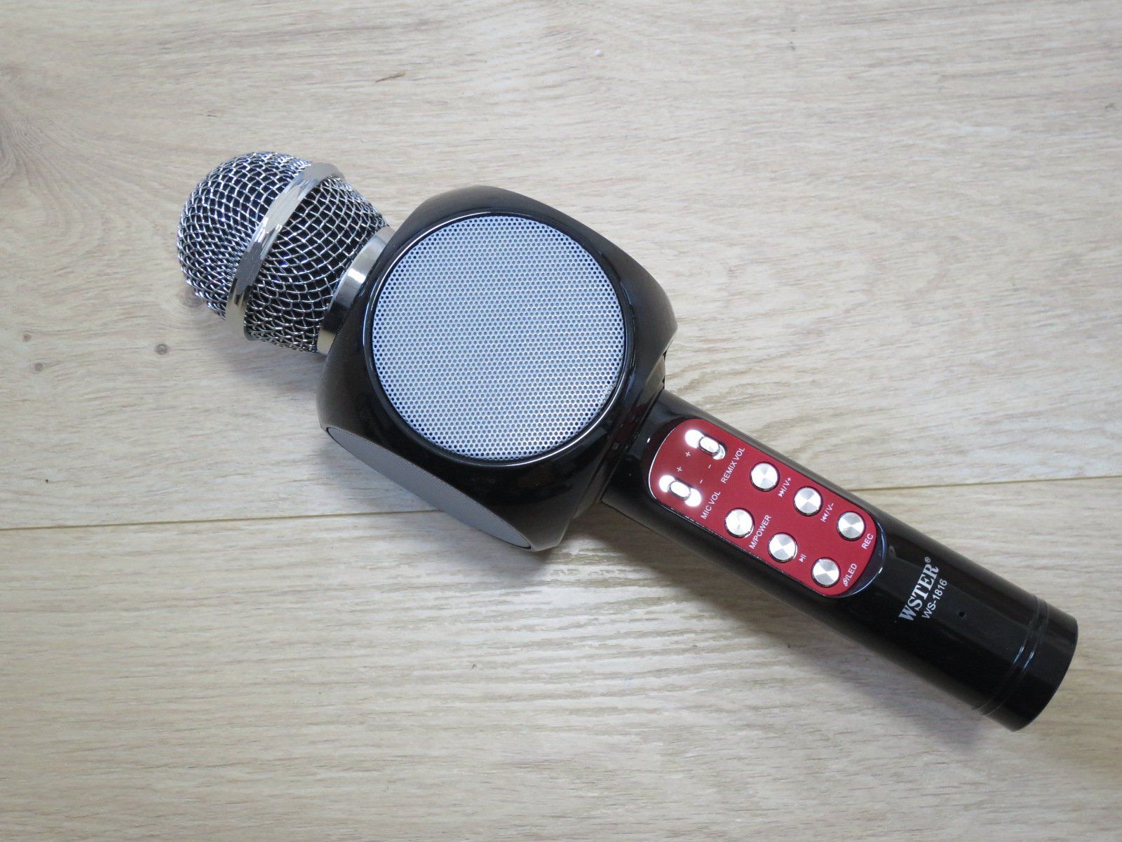 Microfoni: Karaoke-Effekt-Mikrofon mit LEDs – Nuovo (secondo la descrizione) da Gundetswil venduto da Bring-Back-To-Life 1