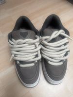 Sneaker neu Grösse 41