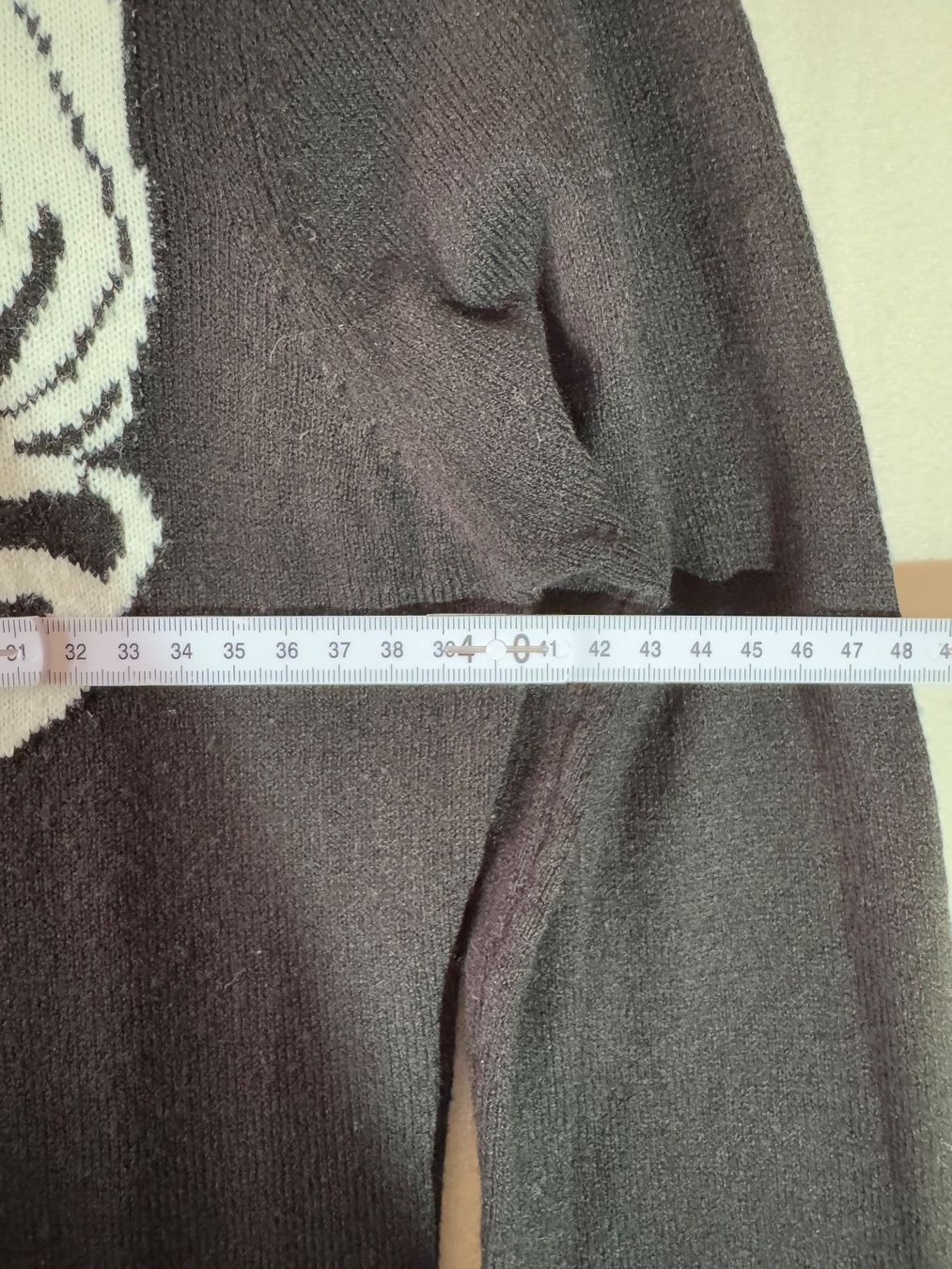 Anna Field Pulls & Sweat-shirts: schwarzer Hirsch Kapuzenpullover Gr. 38 von Anna Field – D'occasion à Grosswangen par second_hand_dress 5