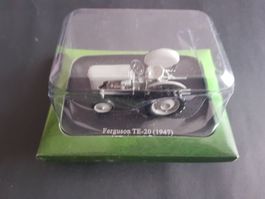 Tracteur Ferguson Te-20, Hachette, neuf, avec son fascicule