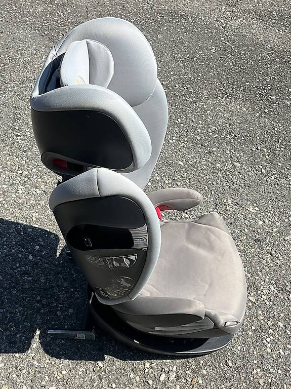 Seggiolini per auto: Siège auto Cybex Solution ISOFIX  bon état – Usato da Mont-sur-Rolle venduto da car_z85n 1