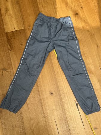 Regenhose, Grösse 152, Top Zustand!