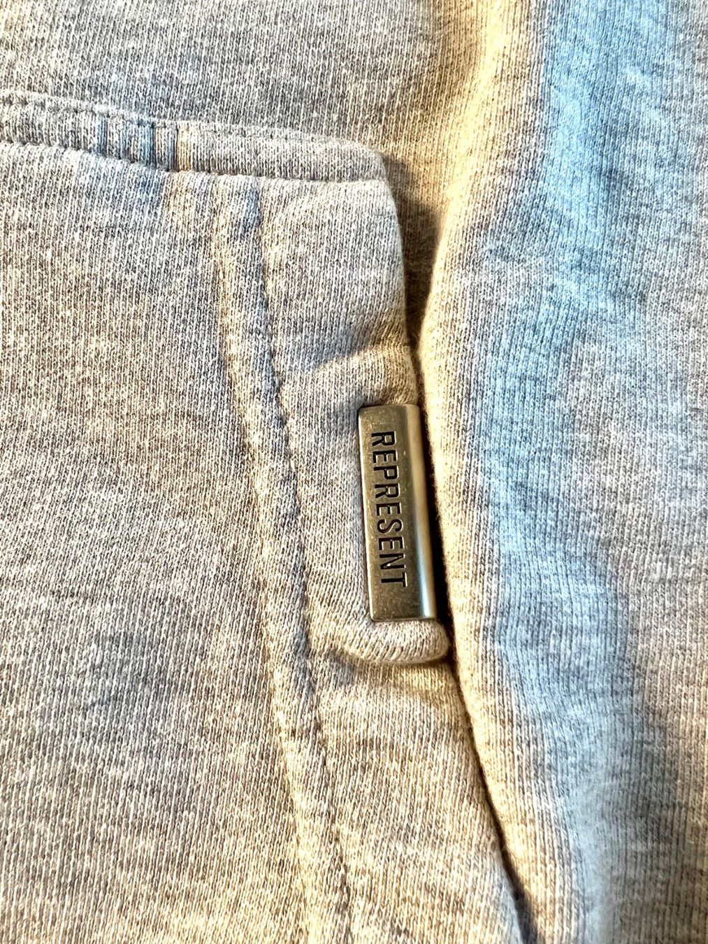 Maglioni & Felpe: REPRESENT Hoody, Gr. XL – Nuovo (secondo la descrizione) da Dübendorf venduto da and_fd9y 3