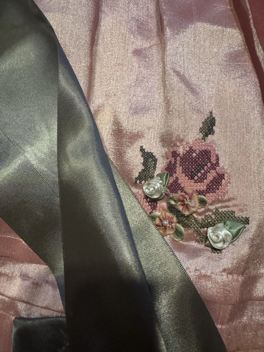 Krüger Vestiti: Dirndl von Krüger – Usato da Oberuzwil venduto da Schuhe140 1