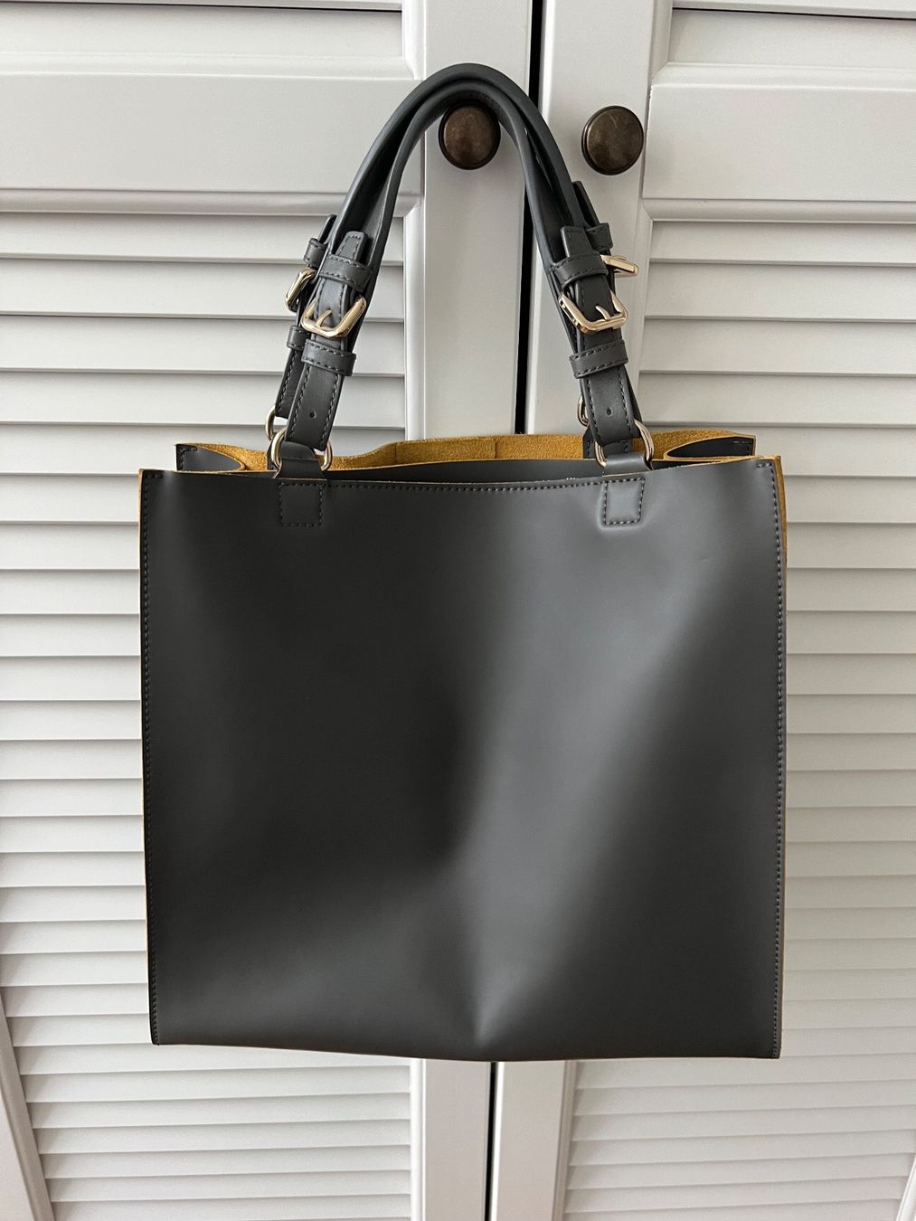 DKNY Taschen für Damen: DKNY Tasche – Gebraucht aus Glattpark(Opfikon) von ste_n99y 5