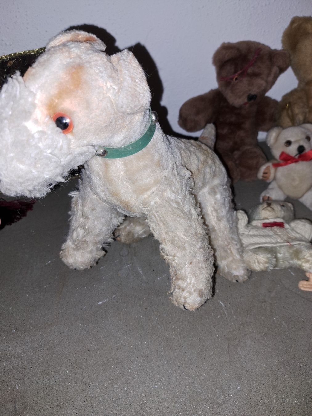 Statuette: Antike Stofftiere Sammlung, Hunde, Bären, Affe – Usato da Kölliken venduto da Upcycling-by-Mc-TAM 3