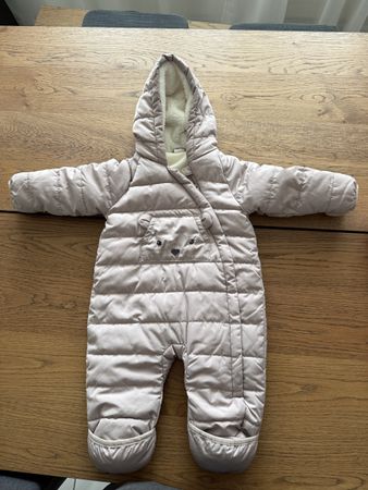 Schneeanzug Grösse 68