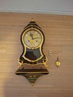 Neuenburger Pendeluhr „Comtesse“ mit Sockel