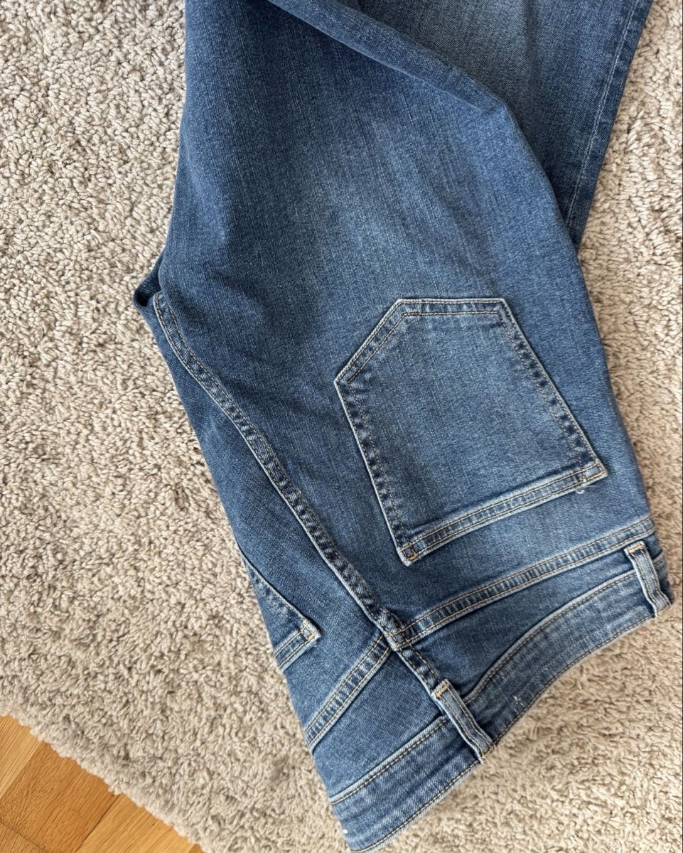 Bershka Jeans: Flared jeans – Neu (gemäss Beschreibung) aus Bern von FashionK92 1