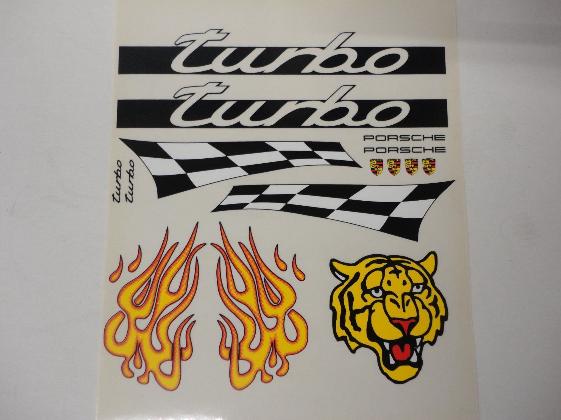 RC Kits de montage: Decal selbstklebend – Neuf avec emballage d'origine à Horgen par RcModell