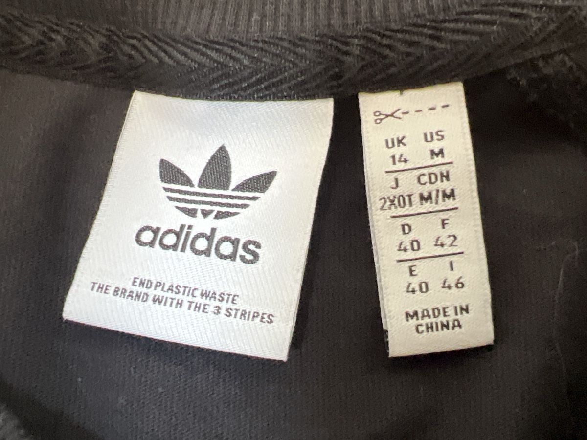 Adidas T-Shirts: Adidas T-Shirt Gr.40 – Gebraucht aus Visp von bluenero 4