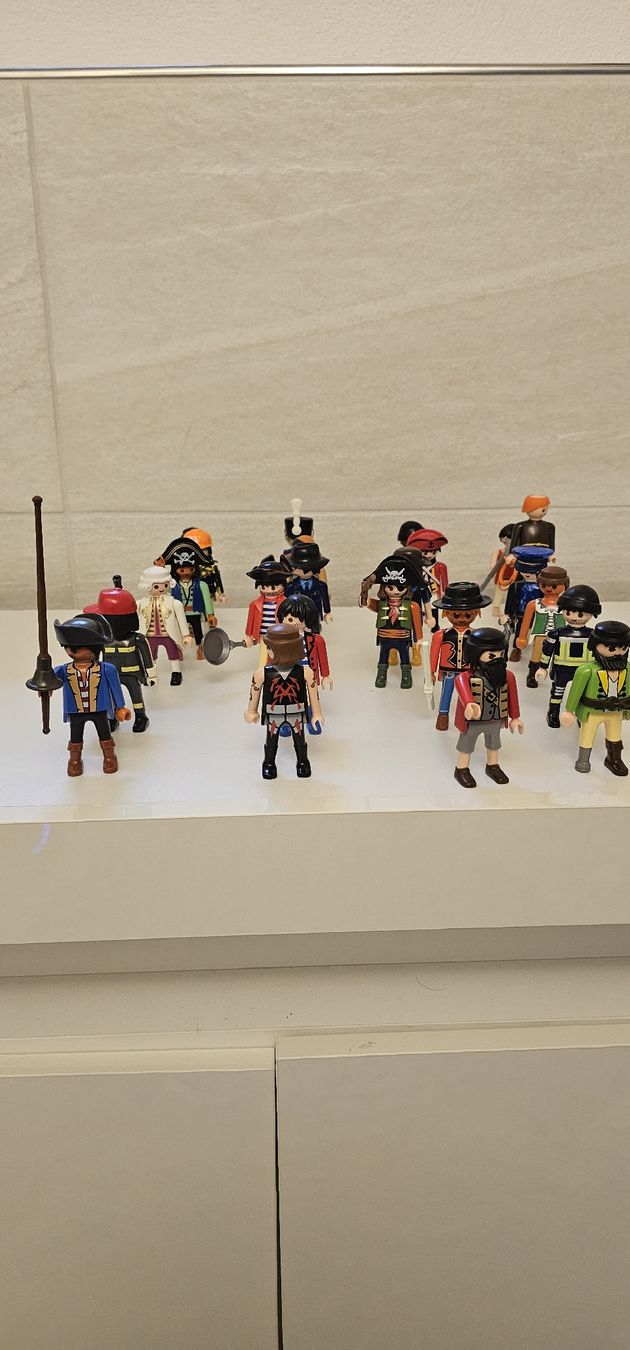 Statuette: Playmobil Figuren – Usato da Bäretswil venduto da ema_b7vf