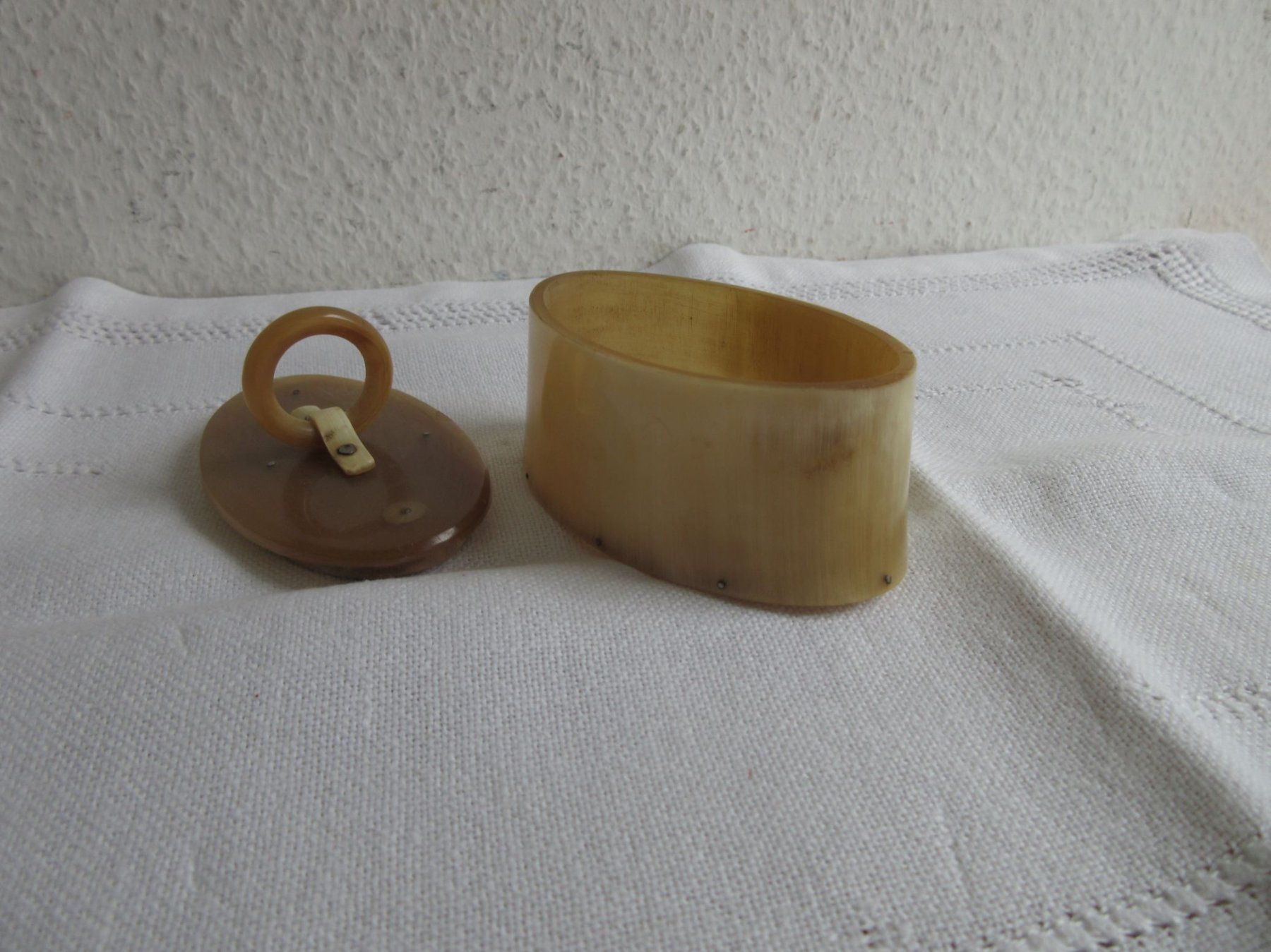 Tabacchi: Antike Schnupftabakdose aus Horn, ca. 1930 – Usato da Binningen venduto da mondoantico 4