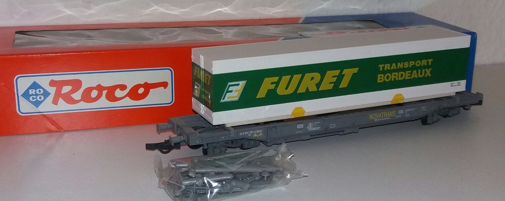 Roco H0 - 44607, 45100 - Wagon De Passagers Pour Trains Miniatures  2 Classe Et Bagages Sncf
