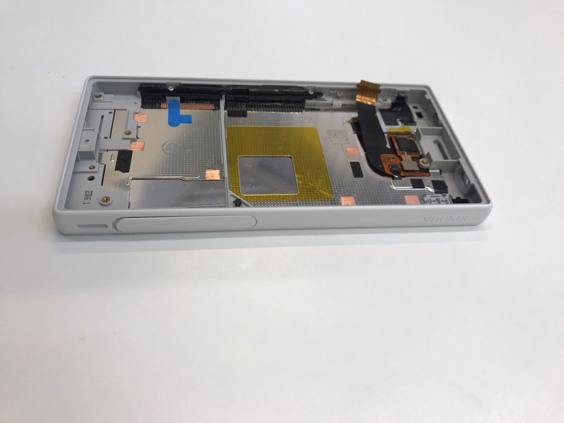 Sony Telefoni cellulari / Smartphones: Sony xperia Z5 Compact Display LCD – Nuovo e nell'imballaggio originale da bern venduto da reptechnic 2