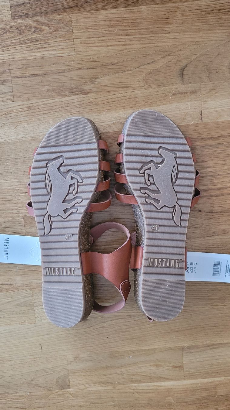 Mustang Scarpe da donna: Mustang Sandale, Grösse 41 – Nuovo e nell'imballaggio originale da Uetendorf venduto da Heyhey3661 1