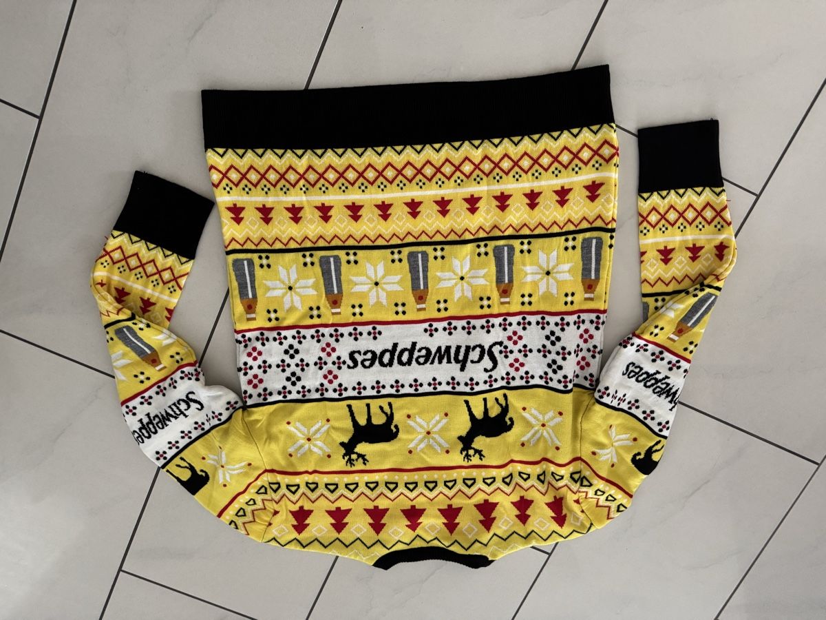 Pullover & Sweatshirts: Schweppes Weihnachts Pullover – Neu und originalverpackt aus Meggen von Meggeni 2