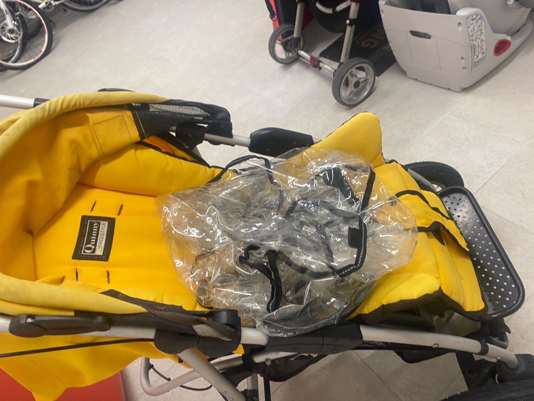 Carrozzine: Quinn Freestyle Kinderwagen – Usato da Küssnacht am Rigi venduto da mir_5tq6 2