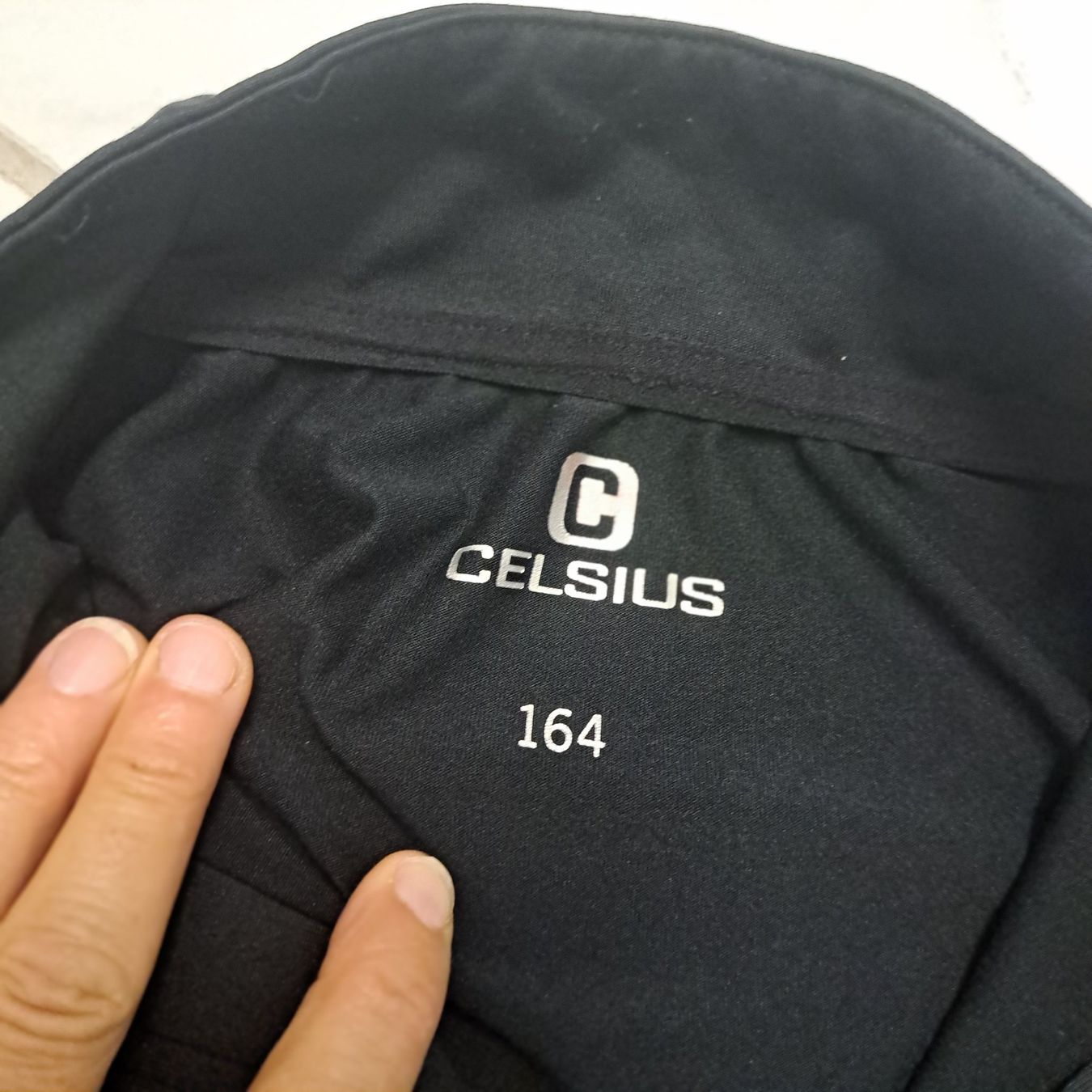 Pullover & Sweatshirts: Thermos Oberteile – Gebraucht aus Unterentfelden von Miro-Lou 2