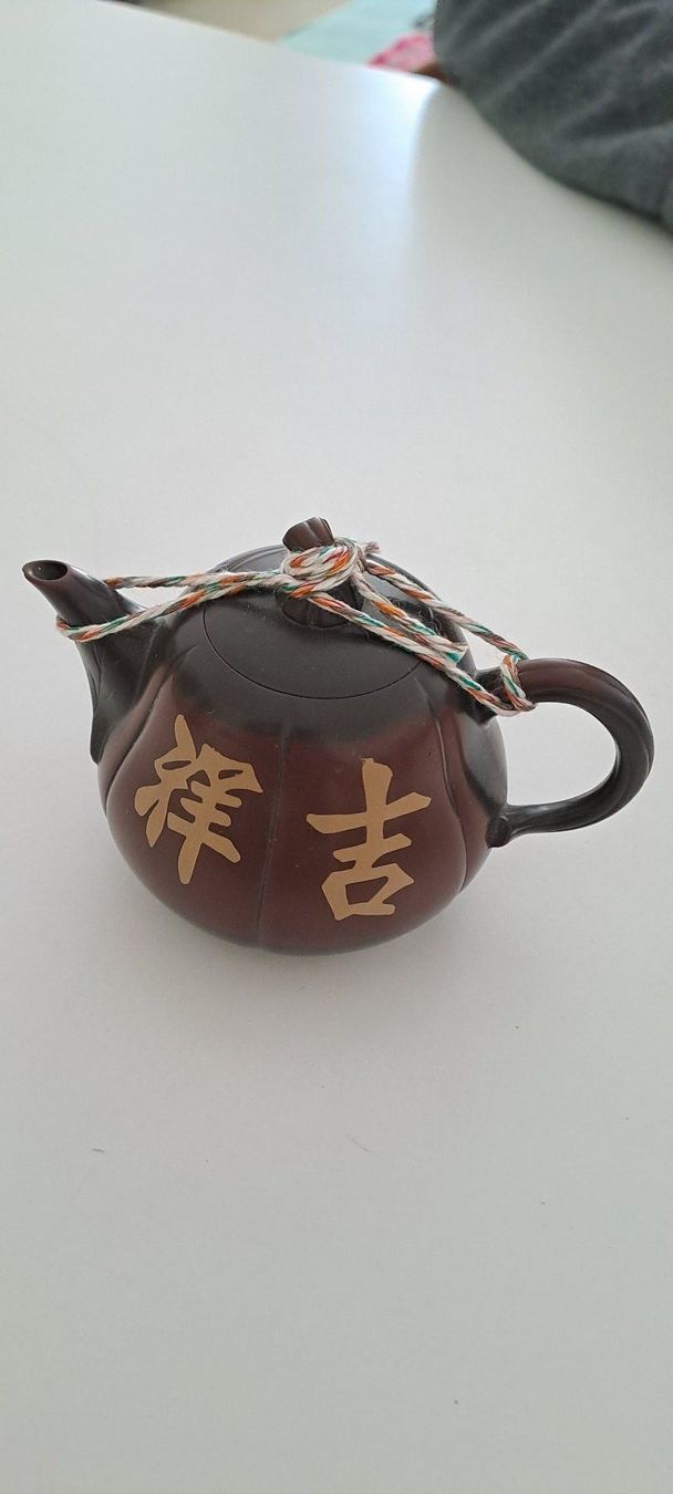 Teiere: Teekännchen aus China - Ton – Usato da Zürich venduto da Michel1896