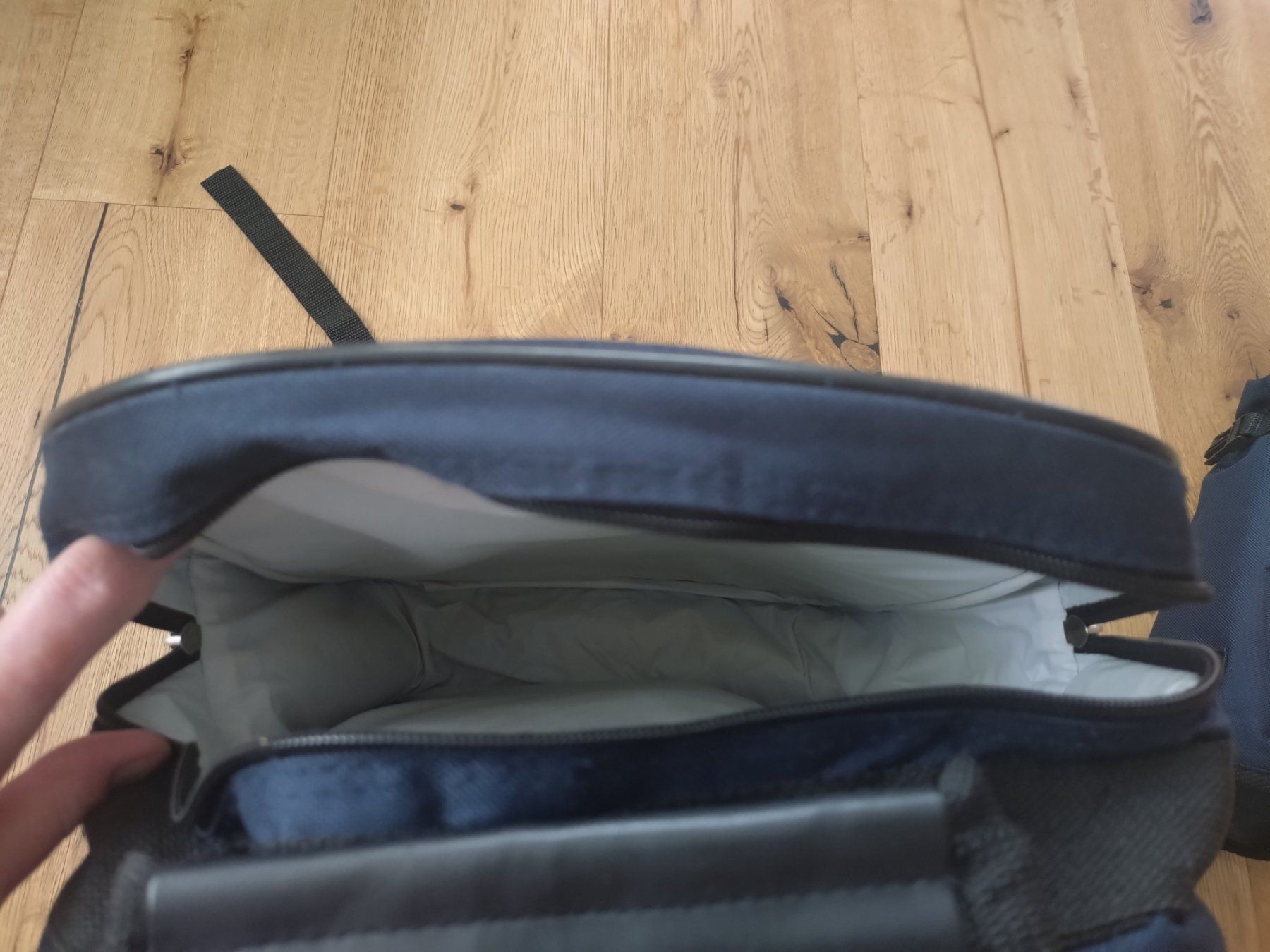 Zaini: neuwertiger Picknick-Rucksack – Nuovo (secondo la descrizione) da Matzingen venduto da Cheyenne68 6