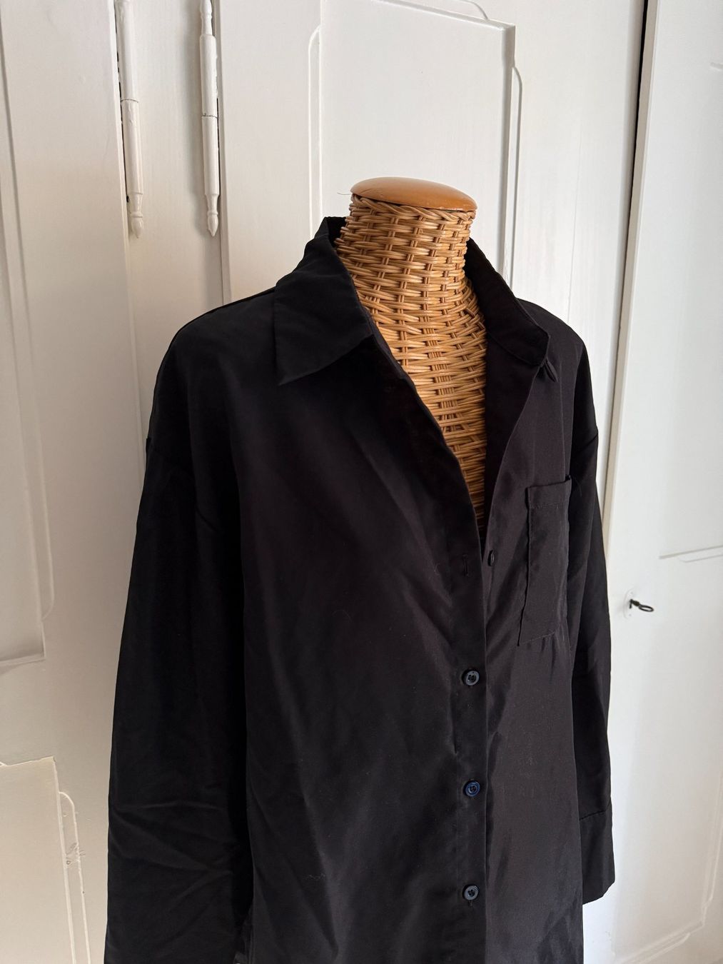 Chemisiers: Bluse schwarz XL – D'occasion à Zürich par Diazaio 1